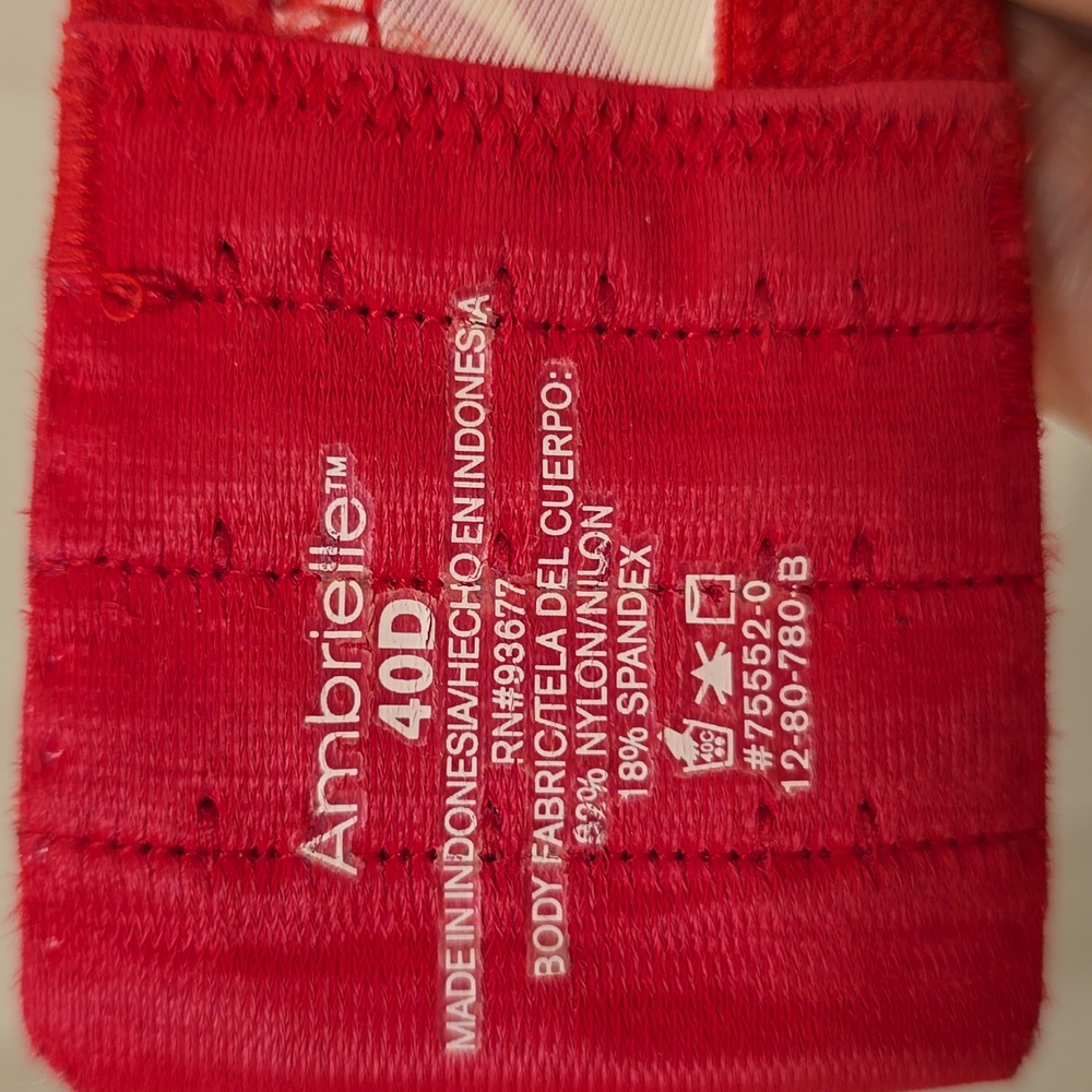 Ambrielle Patterned Bra 40d - image 3